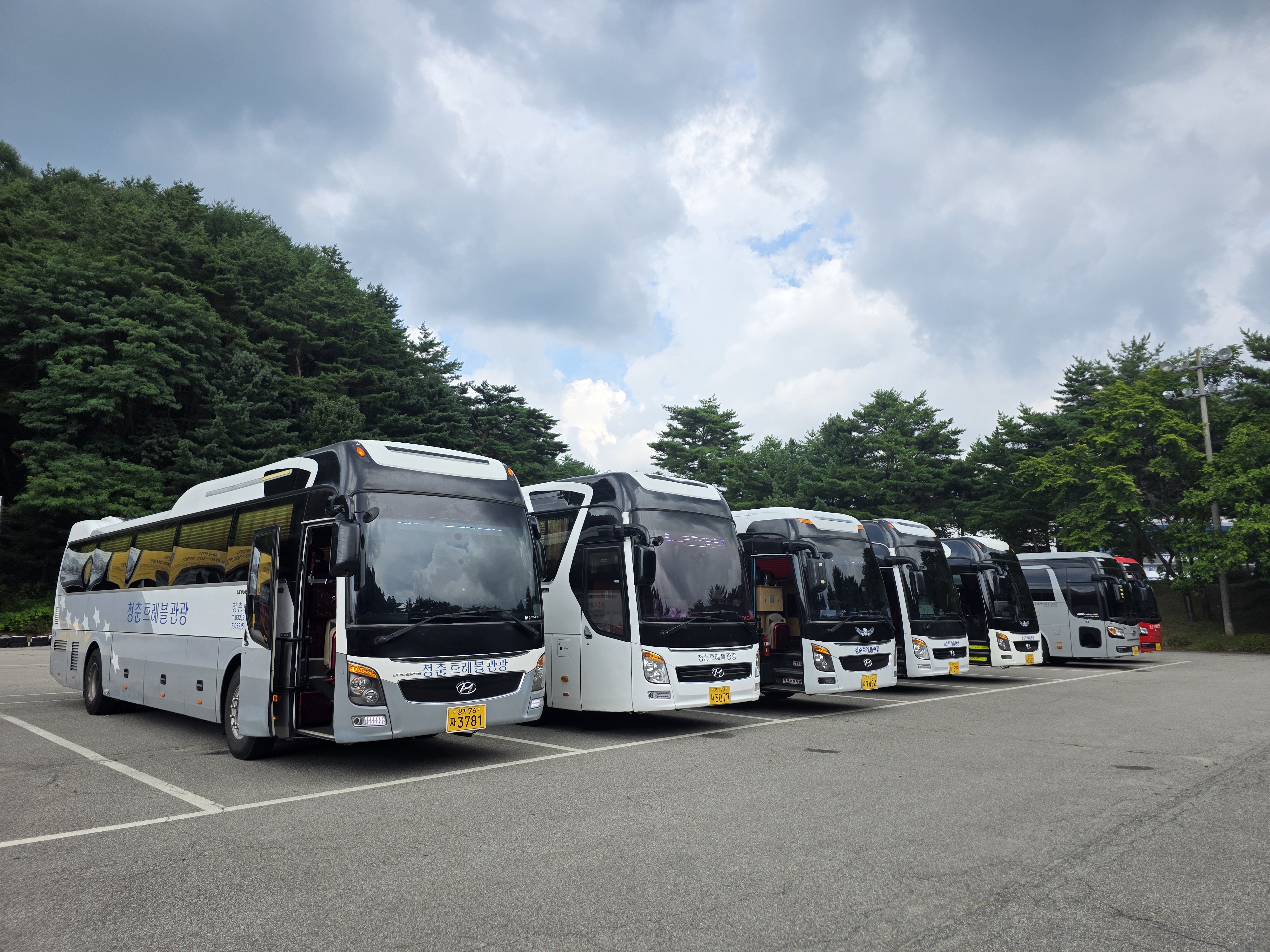 YourBus Korea Vehicle Photo 18